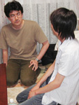 「オマエなぁ、あんなちょっとで酔うなよ」と浅川クンに突っ込まれ、え、オレ酔ってました?」とすっかり酔いの覚めたお水。