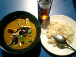 世にも不思議な減らないカレー